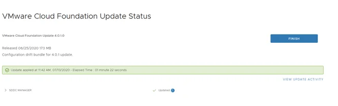 VMware Cloud Foundation Update Status page shows the upgrade completed in 1 minute 22 seconds.